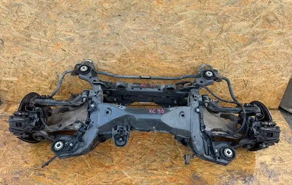 Volvo XC90 Front bodywork piece 