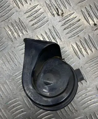 BMW 5 F10 F11 Horn signal 703881157 024148
