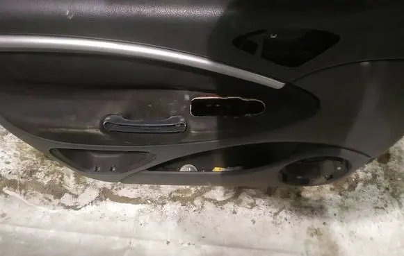 Citroen C5 Front door card panel trim 