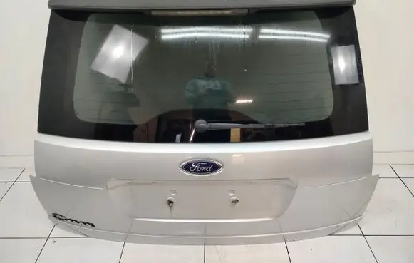 Ford C-MAX I Tailgate/trunk/boot lid 
