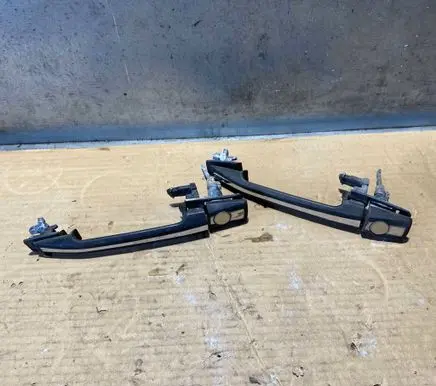 Mercedes-Benz E W124 Front door exterior handle