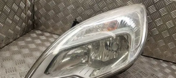 Opel Meriva B Headlight/headlamp 13305777