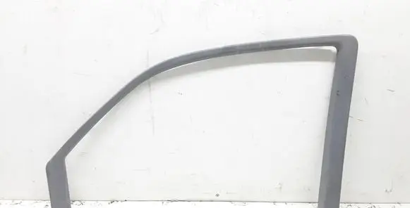 Front door glass trim molding
