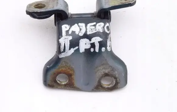 Mitsubishi Pajero Rear door hinge set MITSUBISHI_PAJERO_II_ZAWIAS_DRZWI_PRAWY_TYŁ_GÓRA