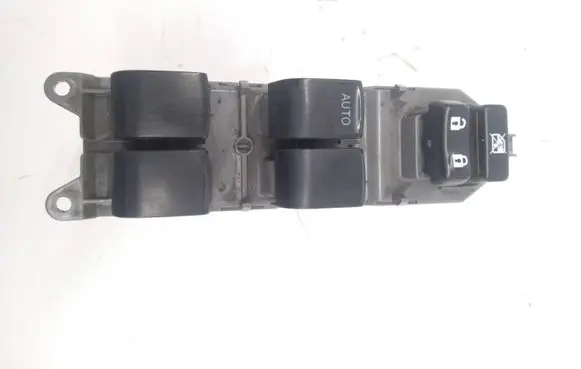 Toyota Yaris Electric window control switch 9910-e80