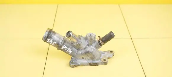 Honda Insight Thermostat/thermostat housing LDA3