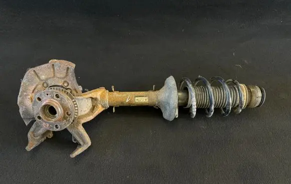 Volkswagen Golf IV Front wheel hub spindle knuckle 1J0413031AE