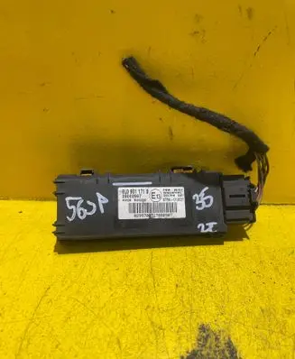 Seat Ibiza III (6L) Alarm control unit/module 6L0951171B