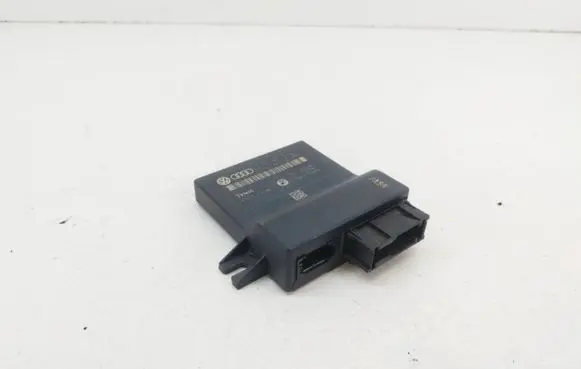 Audi A6 S6 C6 4F Gateway control module 4L0907468B 4L0910468A