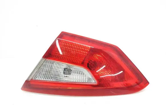 Ford Focus Tailgate rear/tail lights BM5113A602AC 18042011 TK4557