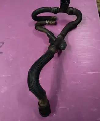 Opel Crossland X Engine coolant pipe/hose 4C109160