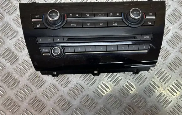 BMW X5 F15 Climate control unit 9390458 15B107RP0708
