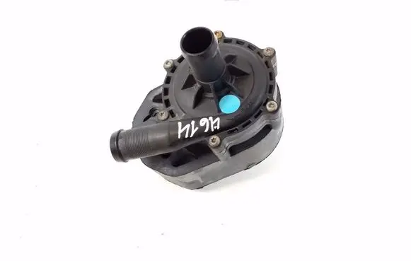 Mercedes-Benz B W246 W242 Electric auxiliary coolant/water pump A2425000086