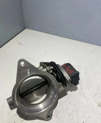 BMW 5 E39 Throttle valve 1703562 30951