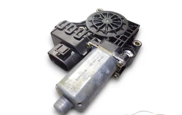 Audi A6 Allroad C5 Rear door window regulator motor 0130821784