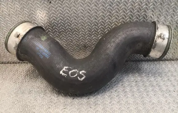 Volkswagen Eos Intercooler hose/pipe 1K0145832E