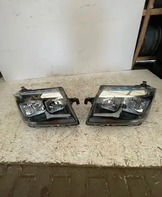 Volkswagen Crafter Headlight/headlamp 7C1941005B