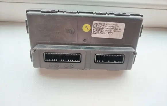 KIA Sportage Engine control unit/module 97255R2060 230219203A203 97255XXXXX