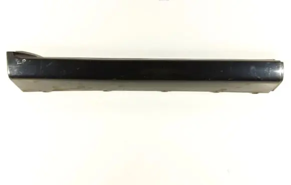 Suzuki XL7 I Front sill trim cover 7766052D00