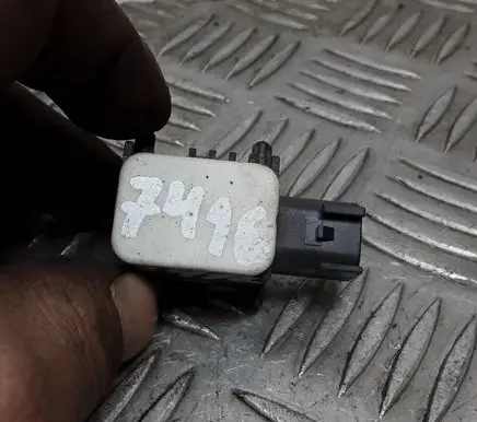 Ford Mondeo MK IV Airbag deployment crash/impact sensor 3M5T14B006AD 231007 404000