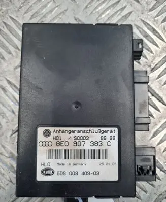 Audi A4 S4 B7 8E 8H Tow bar trailer control unit/module 8E0907383C