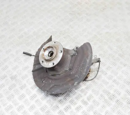 BMW X3 F25 Front wheel hub 6855954