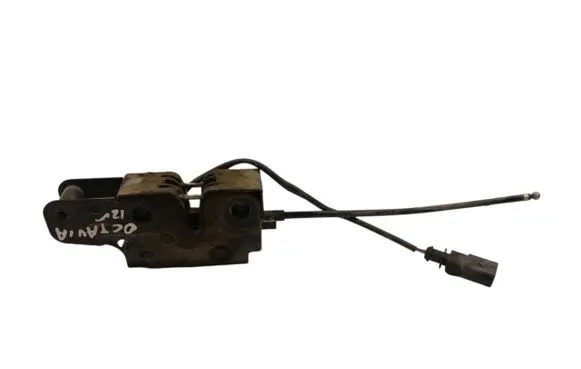 Skoda Octavia Mk2 (1Z) Engine bonnet/hood lock/catch