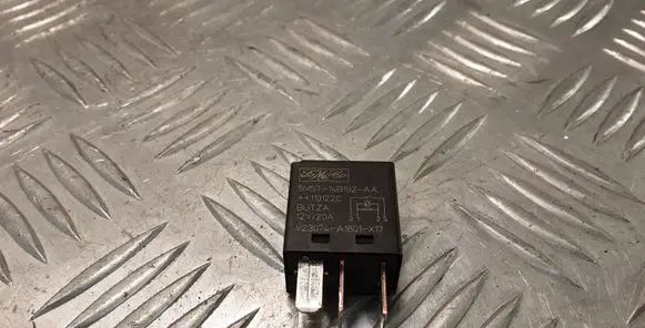 Land Rover Range Rover Sport L320 Other relay 5M5T14B192AA