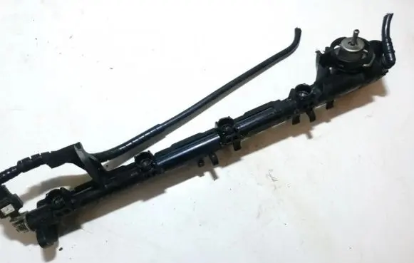 Ford Fiesta Fuel main line pipe 5s6g9h487aa