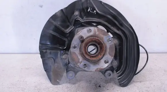BMW X3 F25 Front wheel hub 6855953 6785301