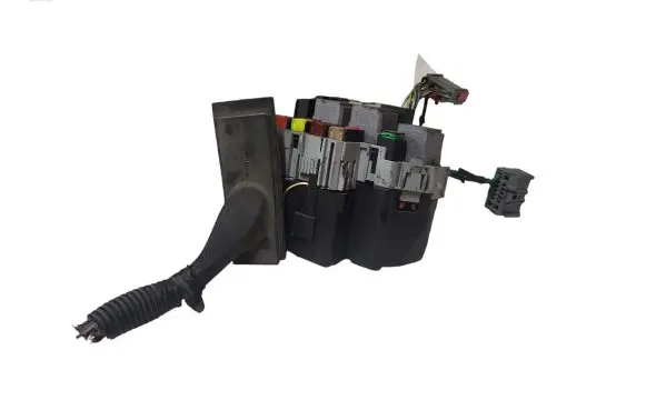 Ford Mondeo MK IV Fuse box set FBG9T12A690 FBG9T12A690FDE