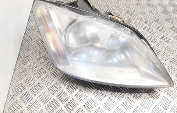 Ford Focus C-MAX Headlight/headlamp 3M5113005AH