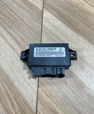 Opel Insignia A Seat heating relay 13583359 5DS933782 ER33598A11352153