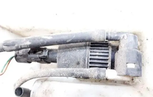 Renault Scenic I Windscreen/windshield washer pump