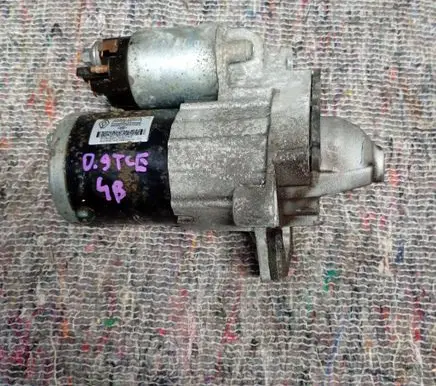 Renault Clio IV Starter motor 233000557R M000TD0372ZE