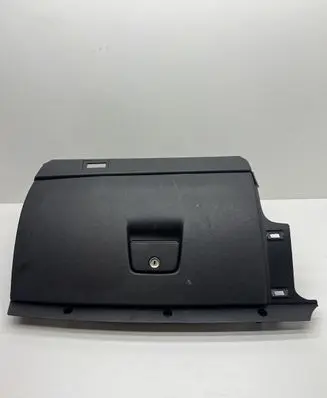 Volvo V50 Glove box 8626141 3865