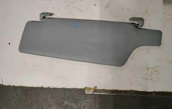 Mercedes-Benz Sprinter W901 W902 W903 W904 Sun visor 