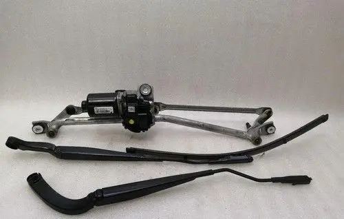 Ford Mustang VI Front wiper linkage and motor FR3B17500AC