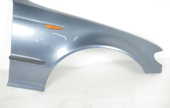 BMW 3 E46 Fender 