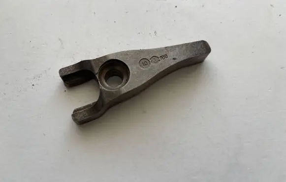 Ford Grand C-MAX Fuel Injector clamp holder 