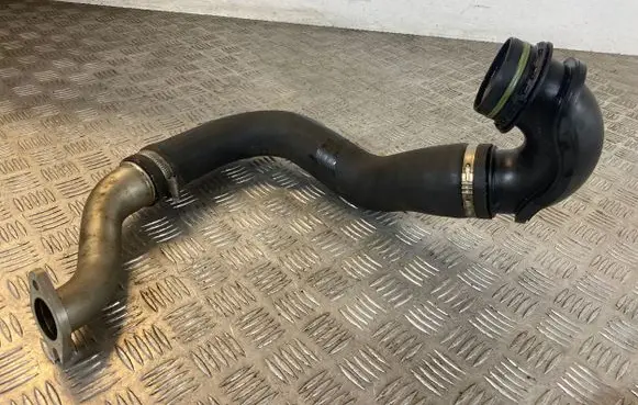 Opel Insignia A Intercooler hose/pipe 520375A 152034