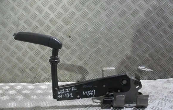 Peugeot 308 SW Handbrake/parking brake lever assembly 96810052