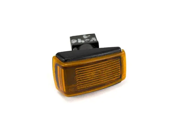 Volvo S40, V40 Front fender indicator light 6R0142631