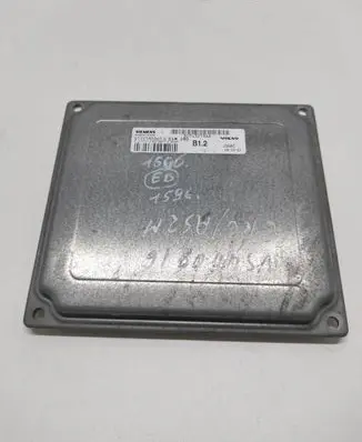 Volvo S40 Engine control unit/module 30743219AA S122185001