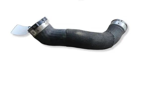 BMW 1 F40 Intercooler hose/pipe 8676829