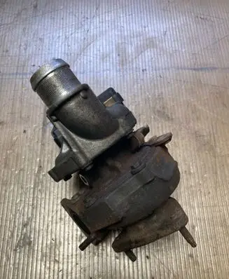 Jaguar XF Turbo 6R8Q6K682AD 7523436 0220114