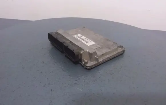 Skoda Fabia Mk1 (6Y) Engine control unit/module ECU 047906033D