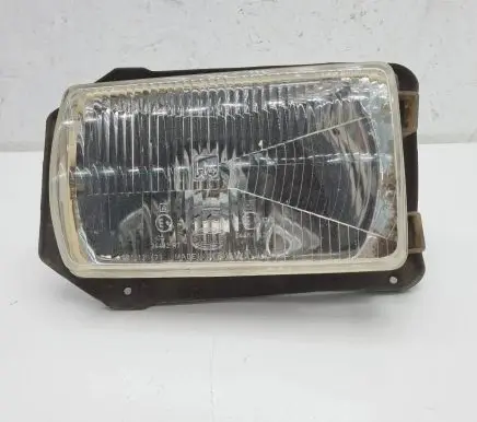 Volkswagen PASSAT Headlight/headlamp 901120430 24482R7