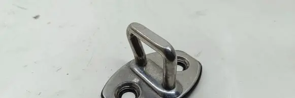 Volkswagen PASSAT B6 Front door lock loop/hook striker 3C0837033B