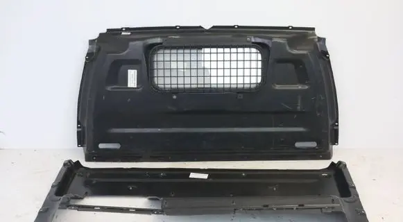 Toyota Proace Partition between cabin 